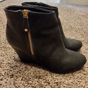 Report brand wedge heel booties